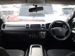 TOYOTA HIACE full
