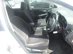 TOYOTA FIELDER full
