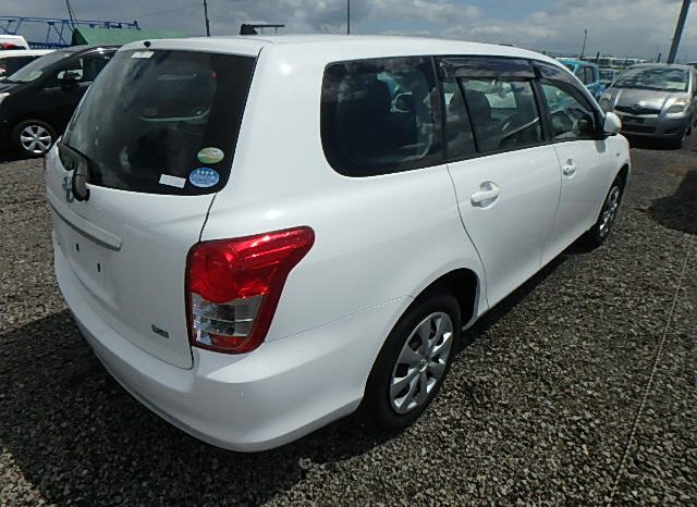 TOYOTA FIELDER full