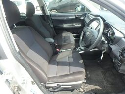 TOYOTA FIELDER full