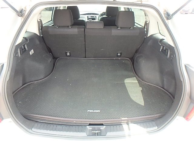 TOYOTA FIELDER full