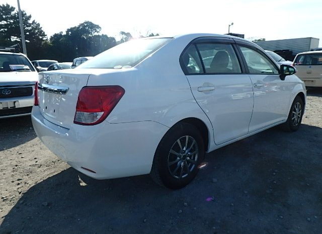 COROLLA AXIO full