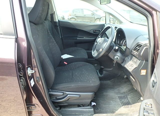 TOYOTA RACTIS full