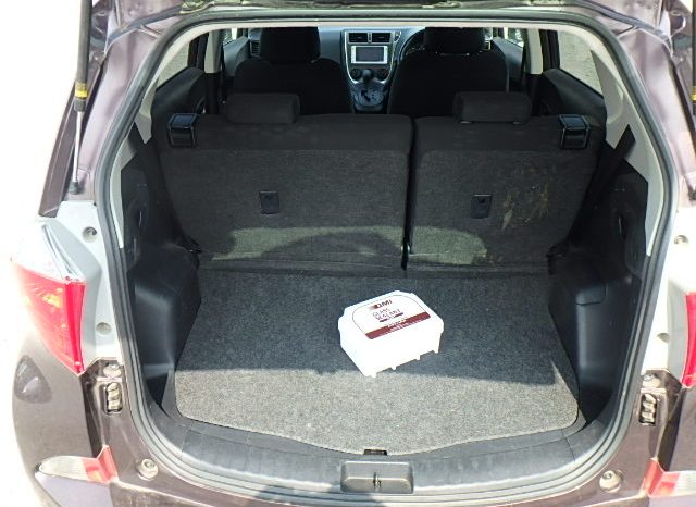 TOYOTA RACTIS full