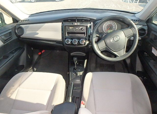 COROLLA AXIO full