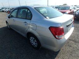 COROLLA AXIO full