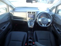 TOYOTA RACTIS full