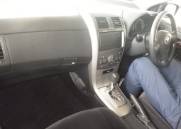 TOYOTA FIELDER full