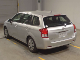 TOYOTA FIELDER full