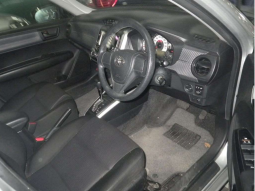TOYOTA FIELDER full