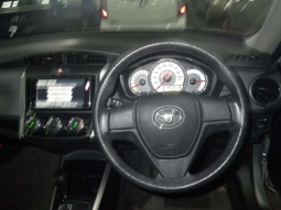 TOYOTA FIELDER full