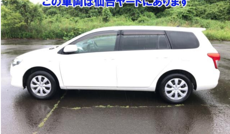 TOYOTA FIELDER full
