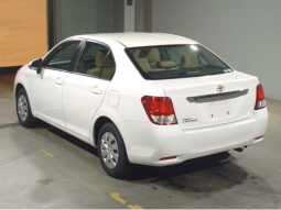 COROLLA AXIO full