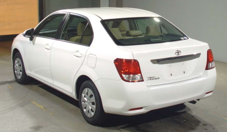 COROLLA AXIO full