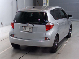 TOYOTA RACTIS full