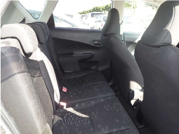 TOYOTA RACTIS full