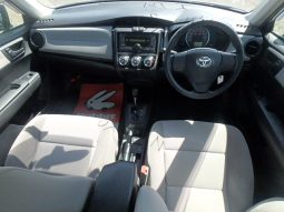 COROLLA AXIO full