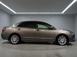Toyota Premio full