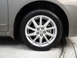 Toyota Premio full