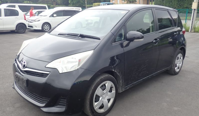 Toyota Ractis full