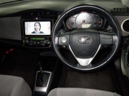 Corolla Axio full