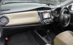 Corolla Axio full