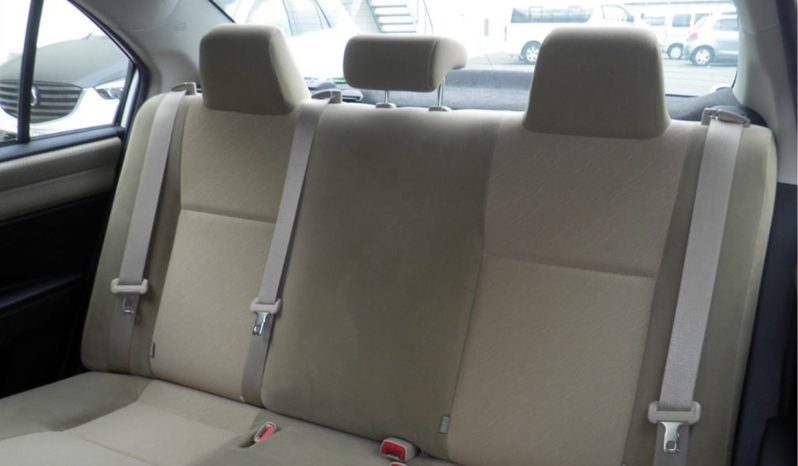 Corolla Axio full