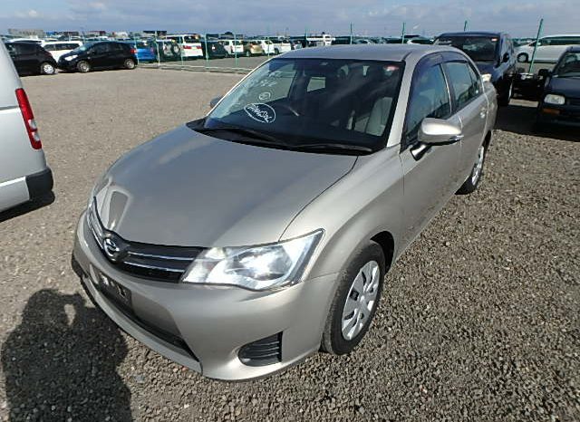 Corolla Axio full