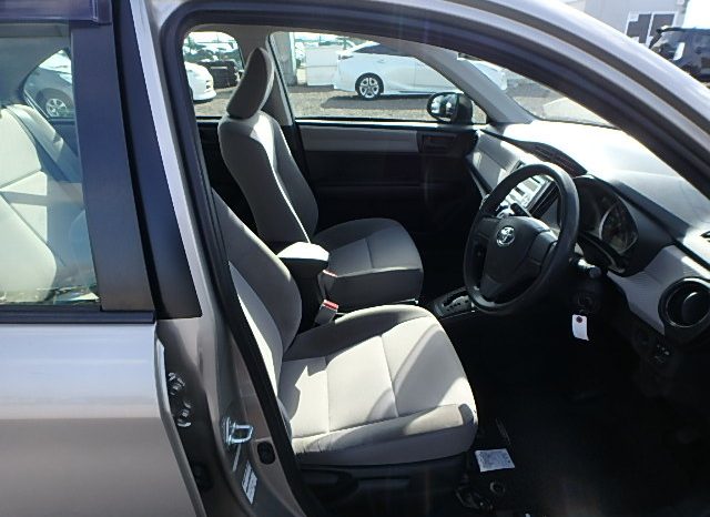 Corolla Axio full