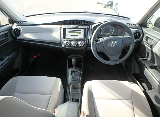 Corolla Axio full