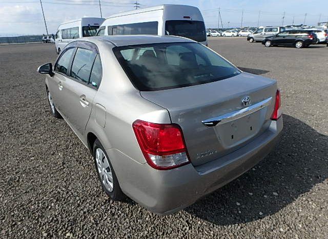 Corolla Axio full