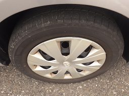 Toyota Fielder full