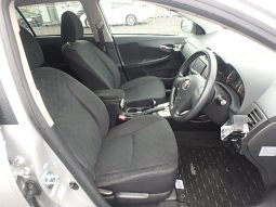 Toyota Fielder full