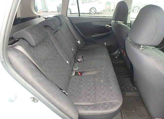 Toyota Fielder full