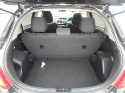 Toyota Vitz full