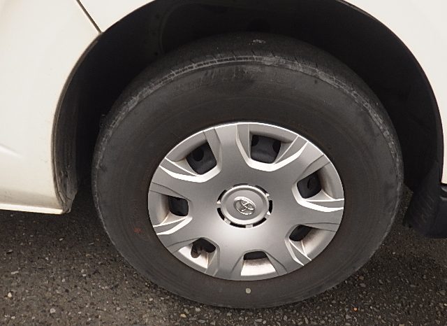Toyota Hiace full