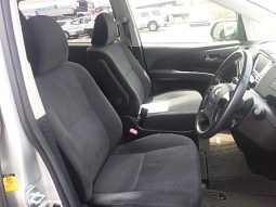 Toyota Estima full