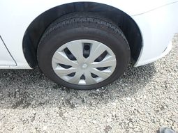 Toyota Fielder full