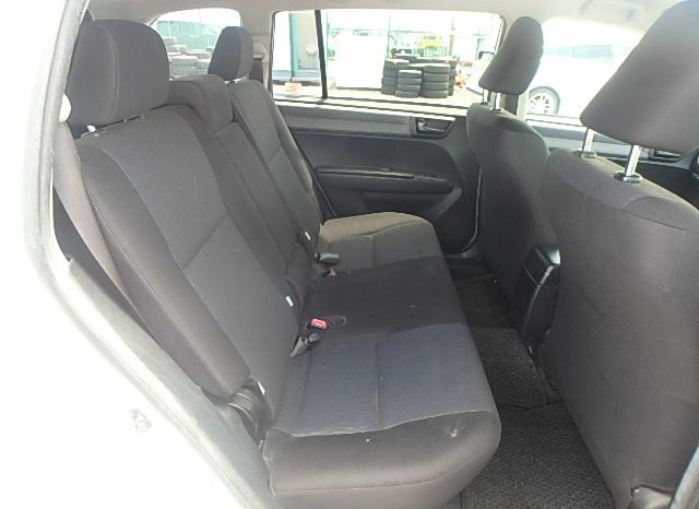 Toyota Fielder full