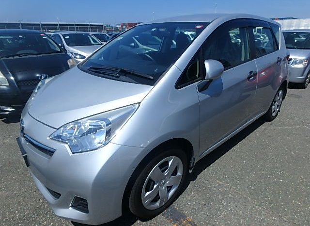 Toyota Ractis full