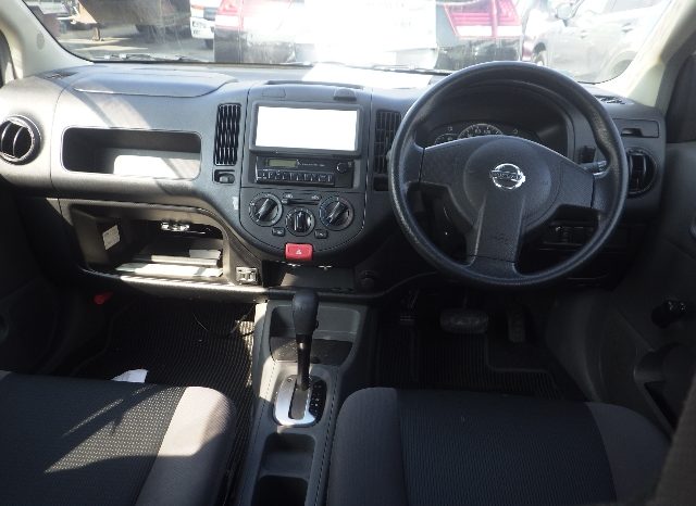Nissan AD Van full