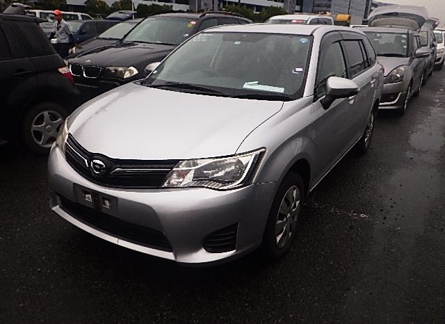 Toyota Fielder full