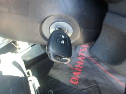 Toyota Ractis full