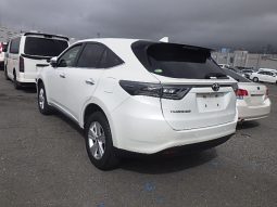 Toyota Harrier full