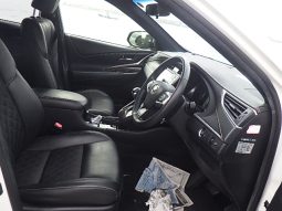 Toyota Harrier full