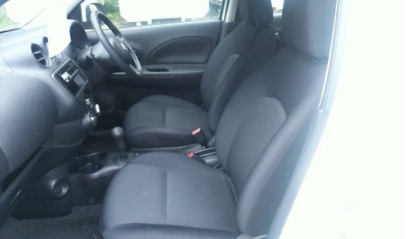 Nissan March full