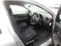 Nissan March full