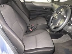 Toyota Vitz full