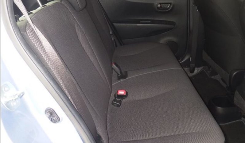Toyota Vitz full