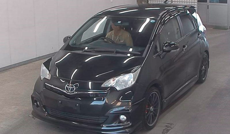 Toyota Ractis full